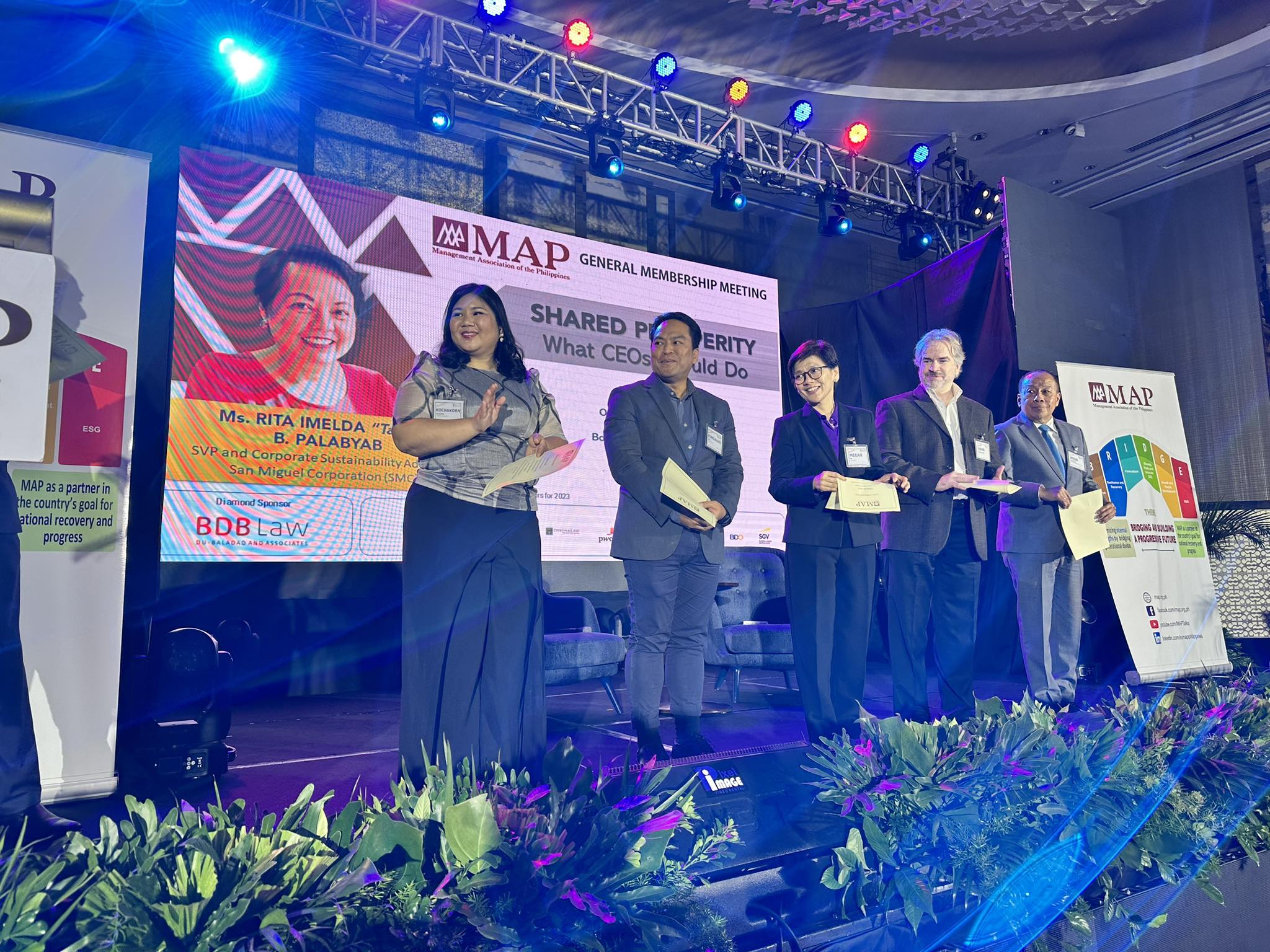 INNOTECH Center Deputy Director Kochakorn Khattapan Acidre recognizes her induction to the Management Association of the Philippines (MAP) at the General Membership Meeting of the MAP on October 11, 2023.