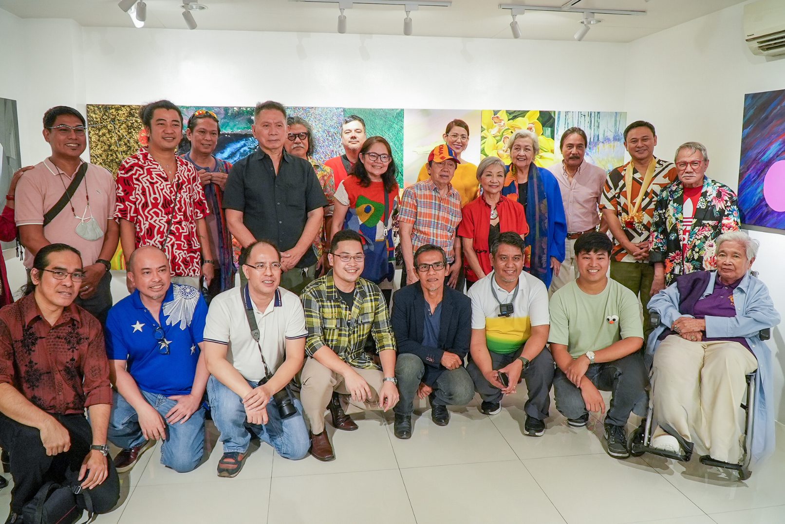 The participating artists in the year-ender exhibition of the White Room Gallery pose for a photo.