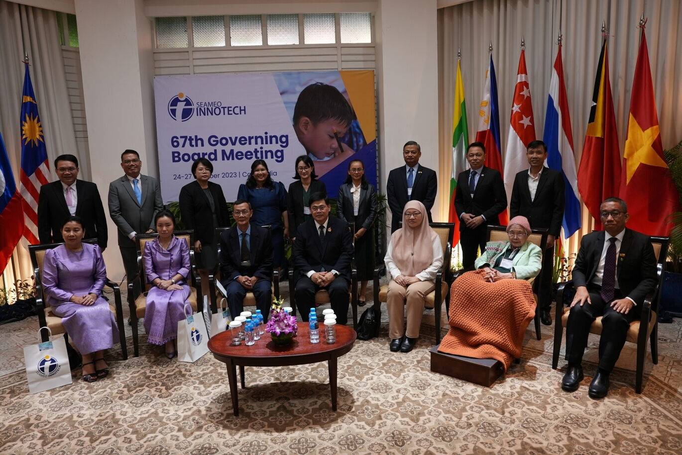 Members of the Governing Board, composed of senior representatives from the Ministries of Education (MOEs) of SEAMEO Member countries, with the SEAMEO Secretariat Director Datuk Dr Habibah Abdul Rahim and the INNOTECH Center Director Prof. Leonor Magtolis Briones, pose for Day 1 of the 67th Governing Board Meeting held in Cambodia.