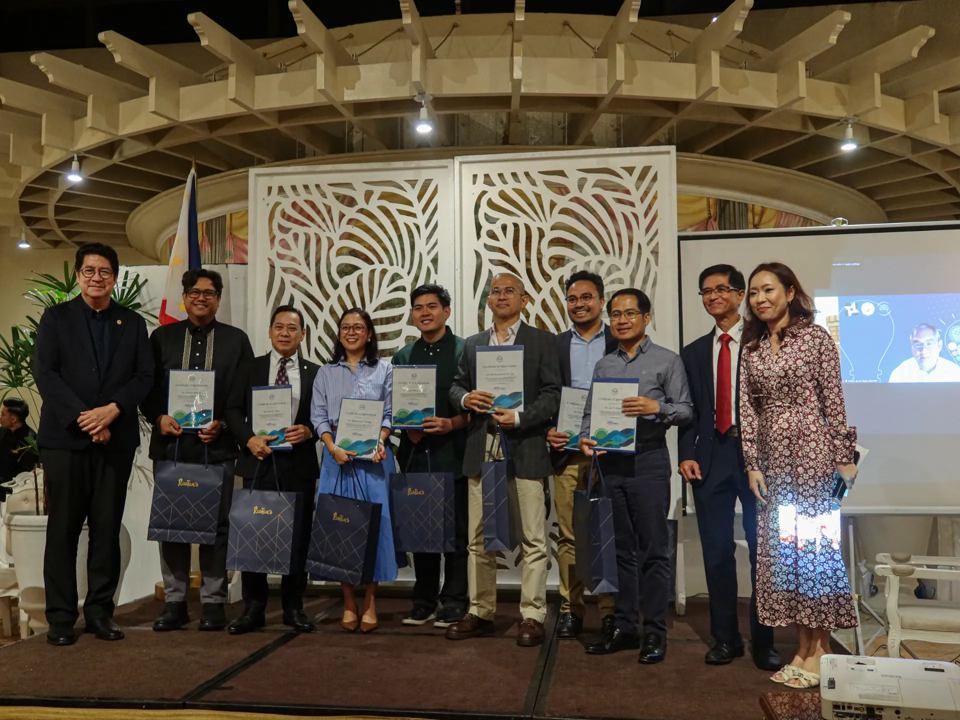 SEAMEO INNOTECH Shares Insights on Energy Transition at OYS Scientific Convention 