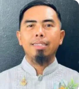 Dr Sadat Minandang