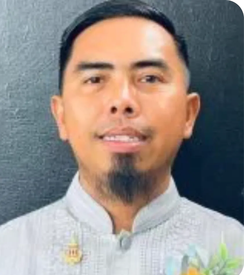 Dr Sadat Minandang